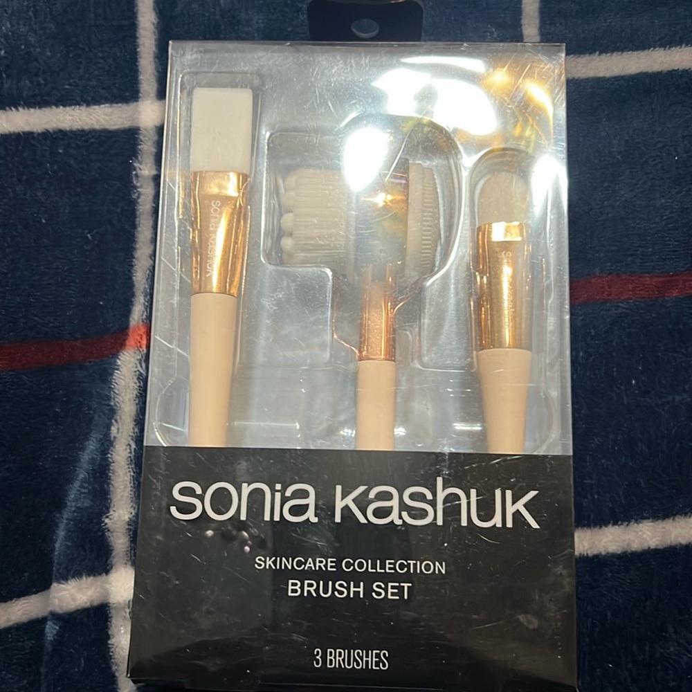 Sonia Kashuk Brush Set NIP